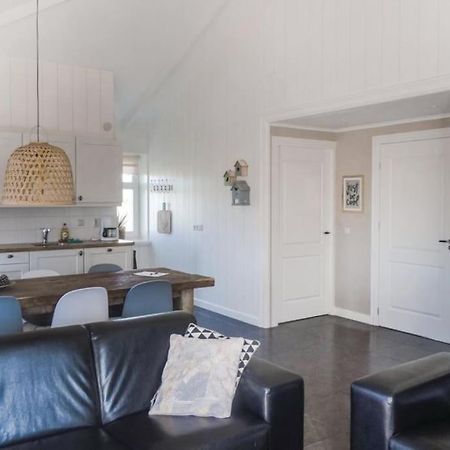 Ferienwohnung Logies De Hooiberg Lutjewinkel Exterior foto