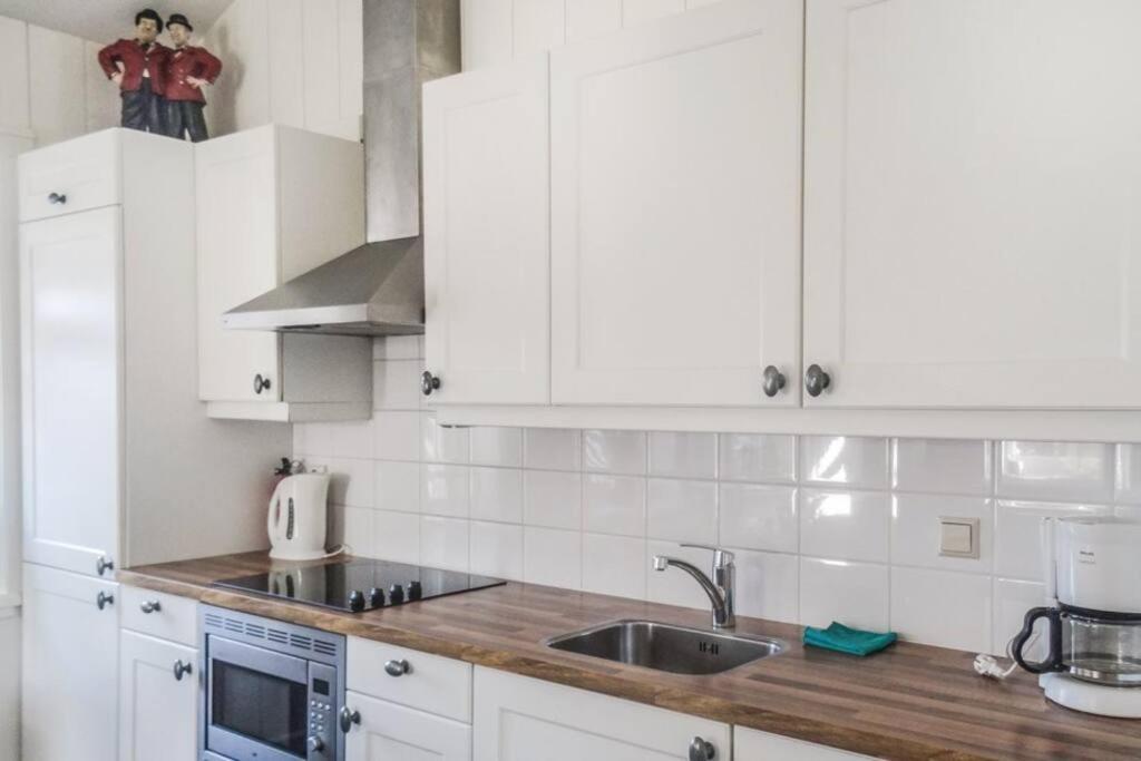 Ferienwohnung Logies De Hooiberg Lutjewinkel Exterior foto