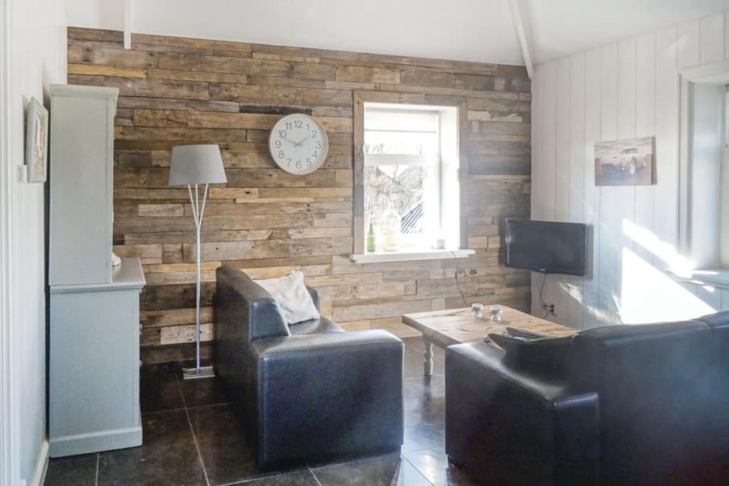 Ferienwohnung Logies De Hooiberg Lutjewinkel Exterior foto